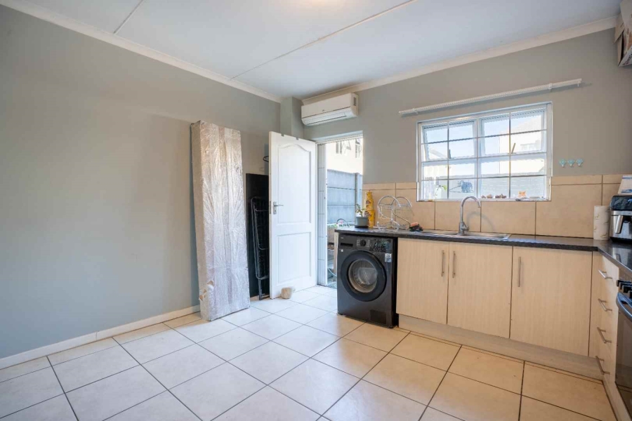 2 Bedroom Property for Sale in Paarl Western Cape
